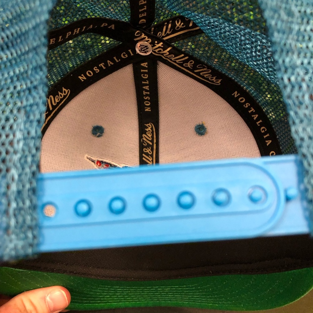 Mitchell & Ness Houston Rockets SnapBack - Picture 5 of 9